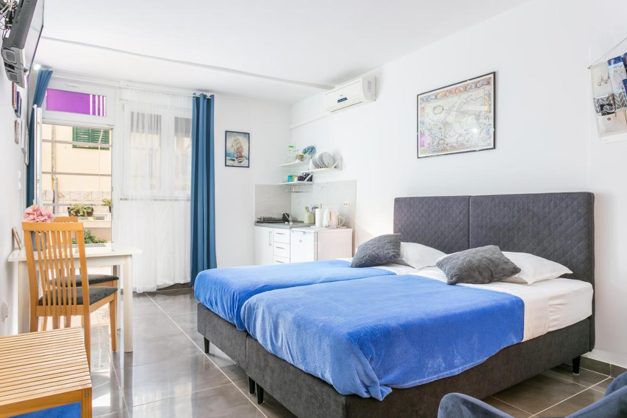 With A Parking Space - 14051 Apartman *