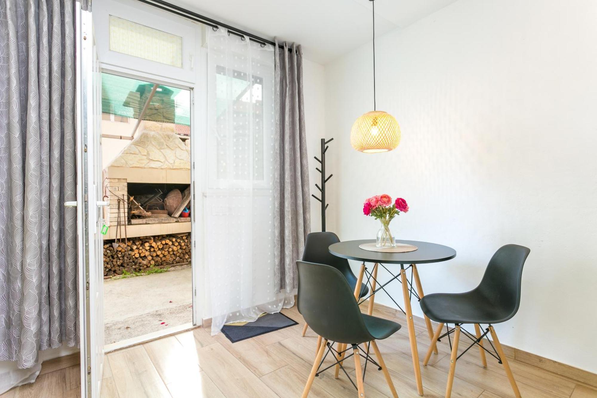 With A Parking Space - 14051 Apartman Split
